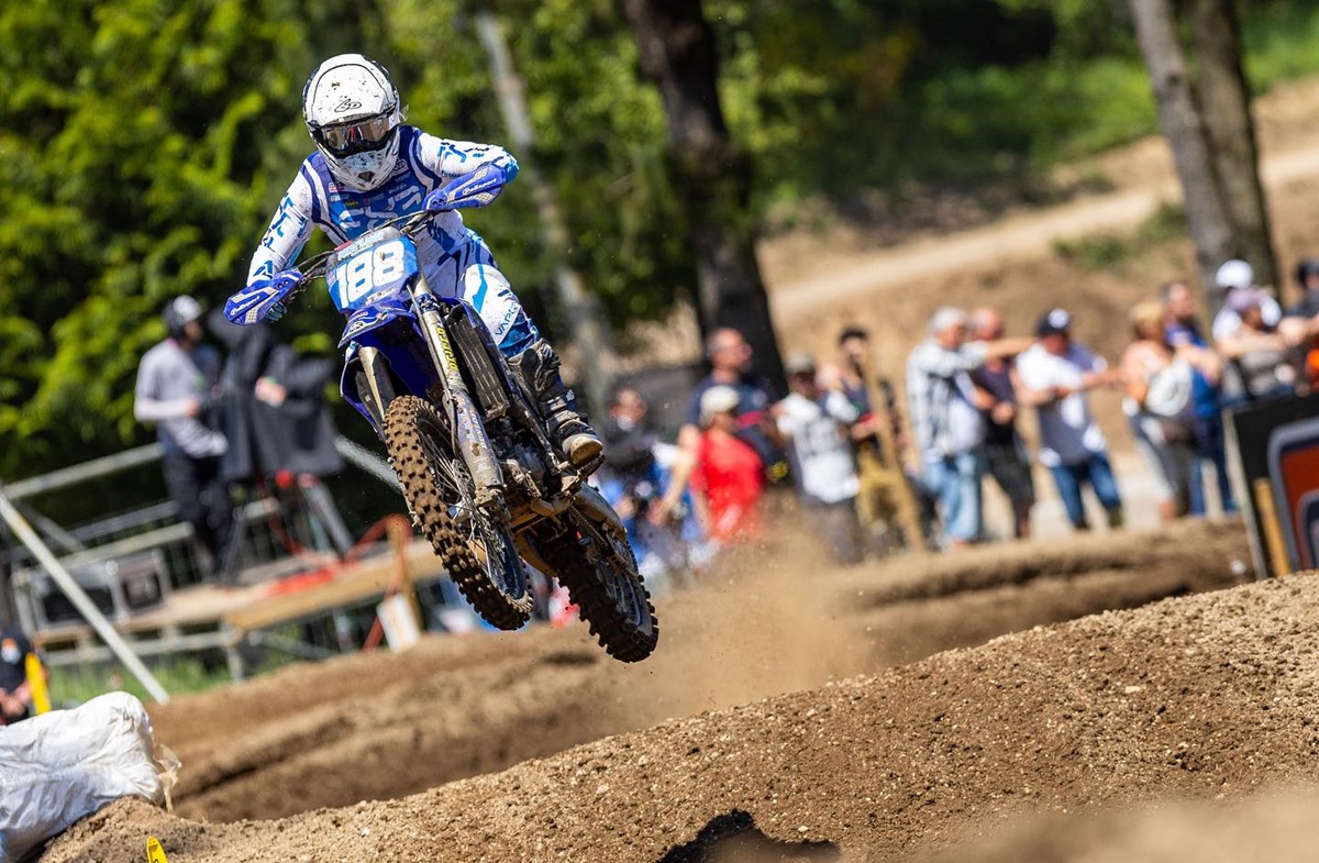 Schouder uit de kom voor Shana van der Vlist