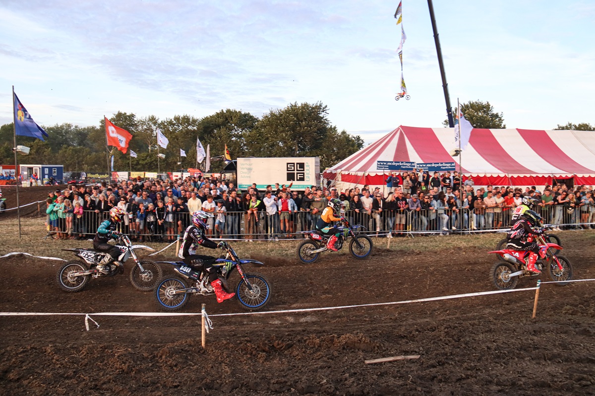 Ruim 250 deelnemers bij Motorcross Aagtekerke: ‘Blij dat we dit kunnen organiseren’