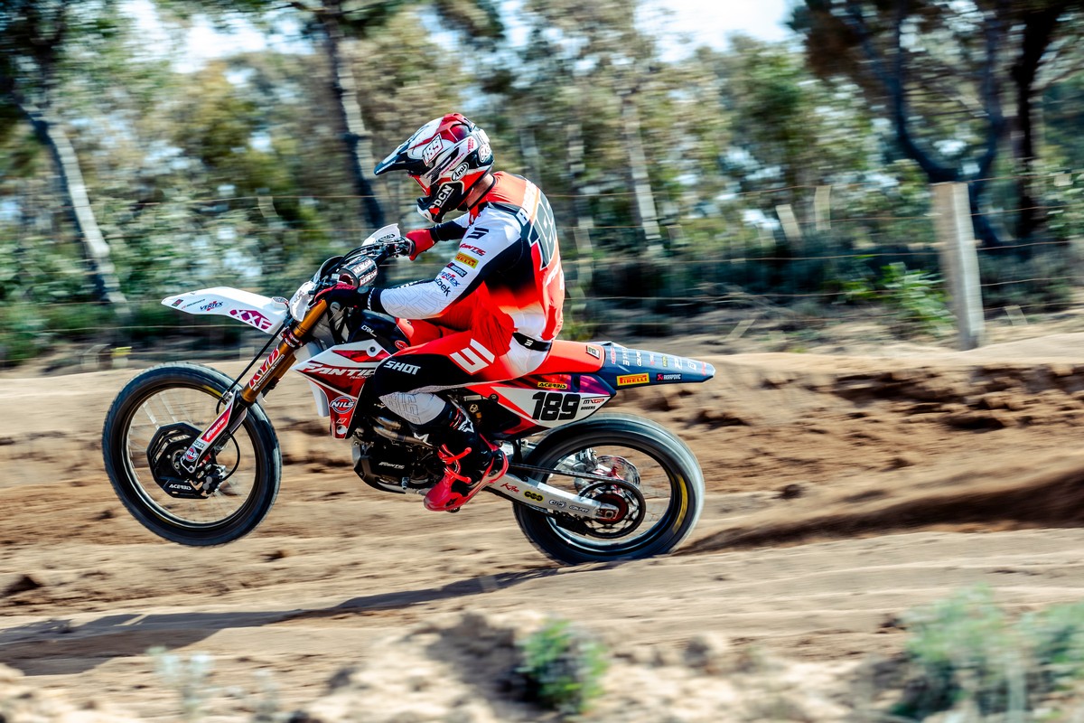 Bogers En Coldenhoff Aan De Start Bij De Dutch MX Nationals In Oss 