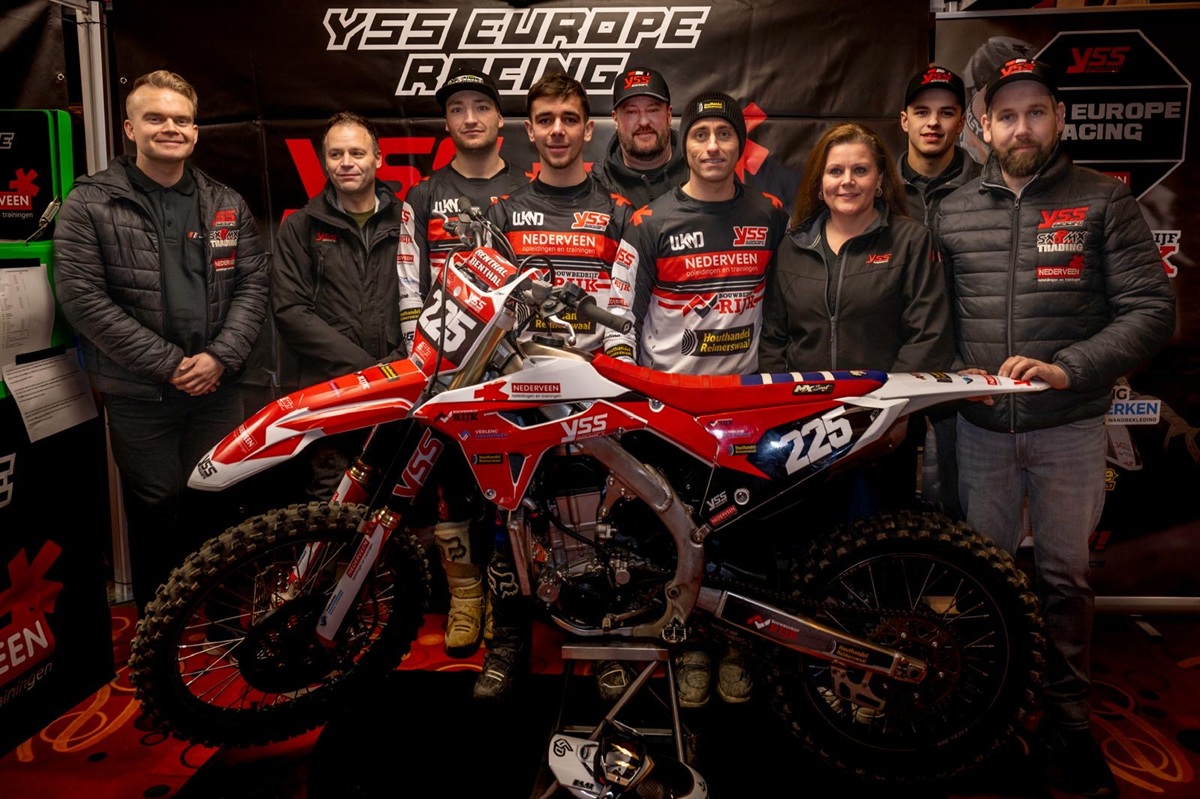 YSS–Nederveen Supercross Team eert Mark Essens tijdens Supercross Goes 2026