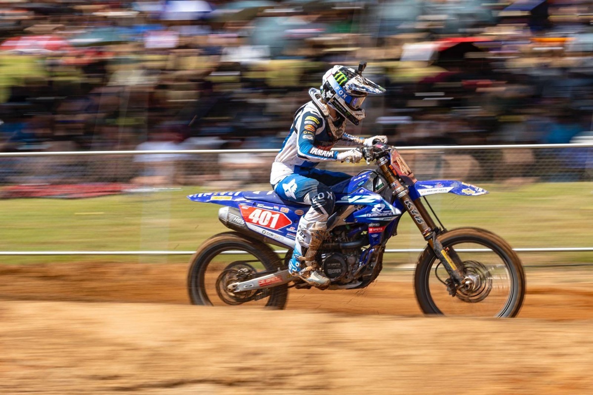 Tweevoudig wereldkampioen Lotte van Drunen aan de start in Lierop