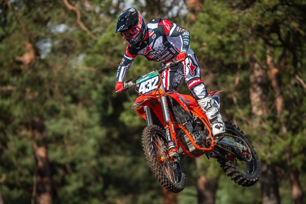 Tegenslag voor Ivano van Erp tijdens Dutch MX Season Opener in Lierop