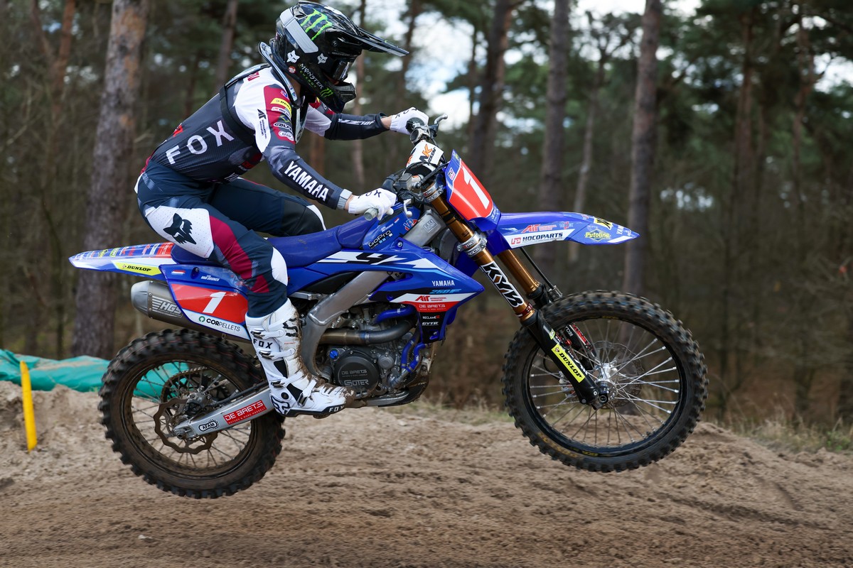 Lotte van Drunen van start in GP MX2 in Spanje