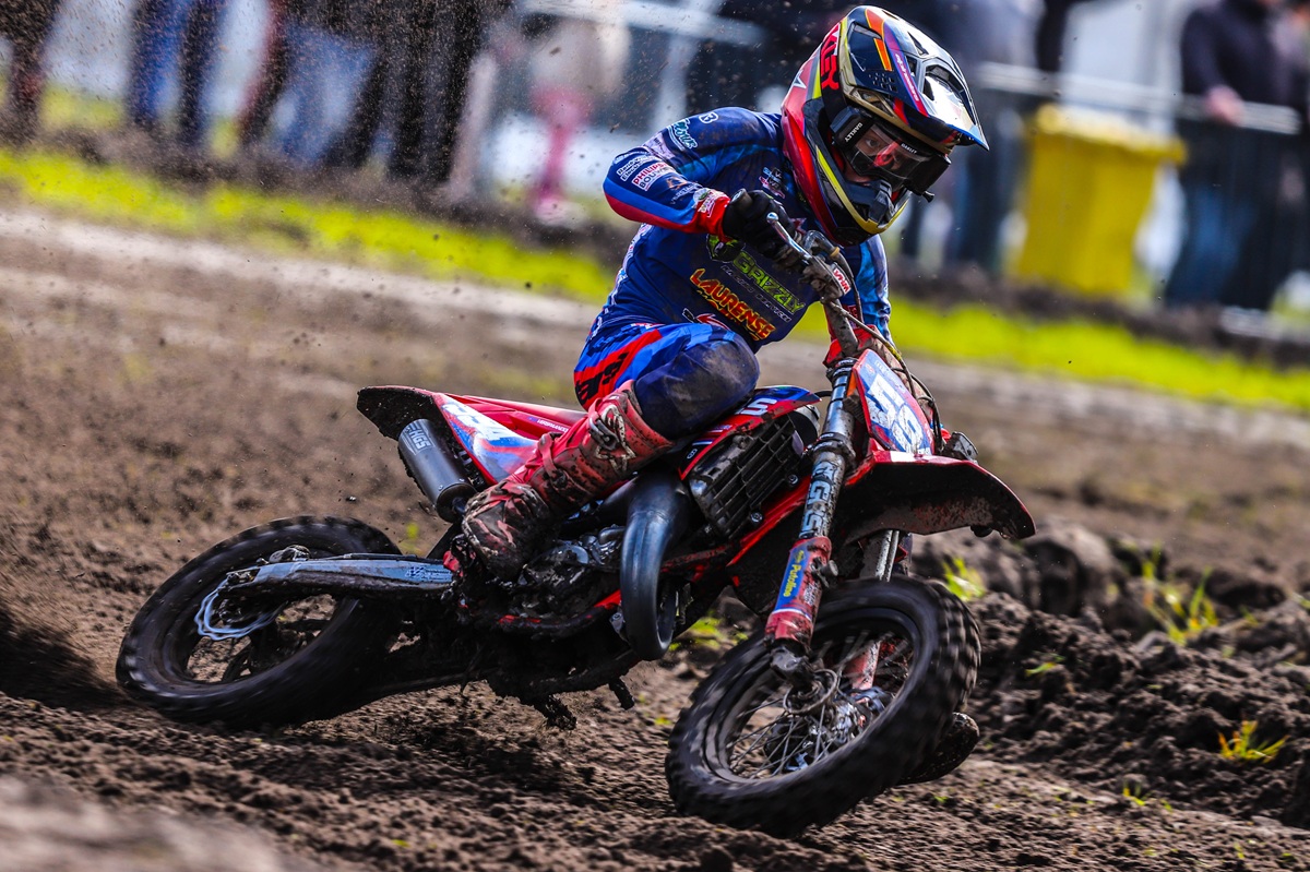 Bas Verspaandonk domineert in Zijtaart met dubbele manchezege, ook winnaar Cuijk