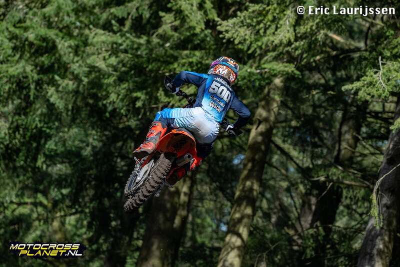 Kash van Hamond domineert KNMV MX Nationals in Delfzijl