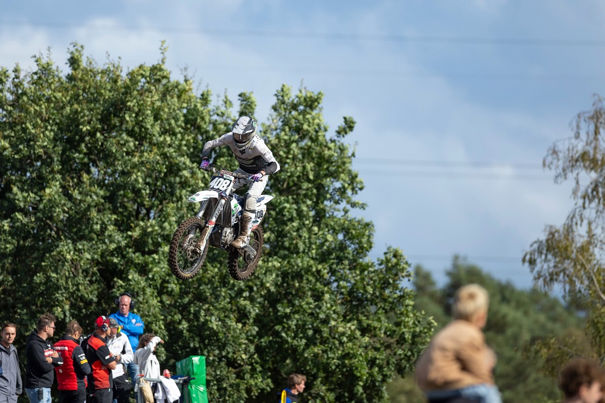 Dale, Heuver, Smulders en Van der Mierden winnen tijdens KNMV MX Nationals in Meijel