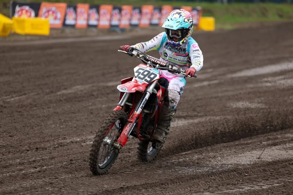 Meer dan 200 deelnemers aan de start tijdens DMX Zuid-finale in Valkenswaard